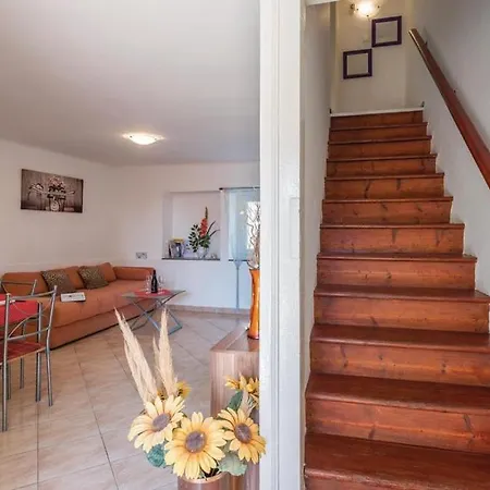 Holiday home Maria Pula